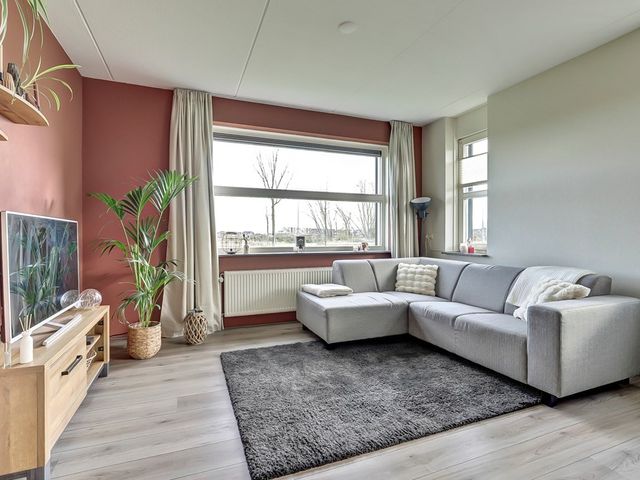 Diamantslijper 16, Zeewolde