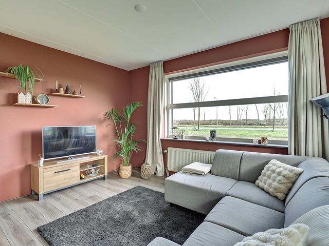 Diamantslijper 16, Zeewolde