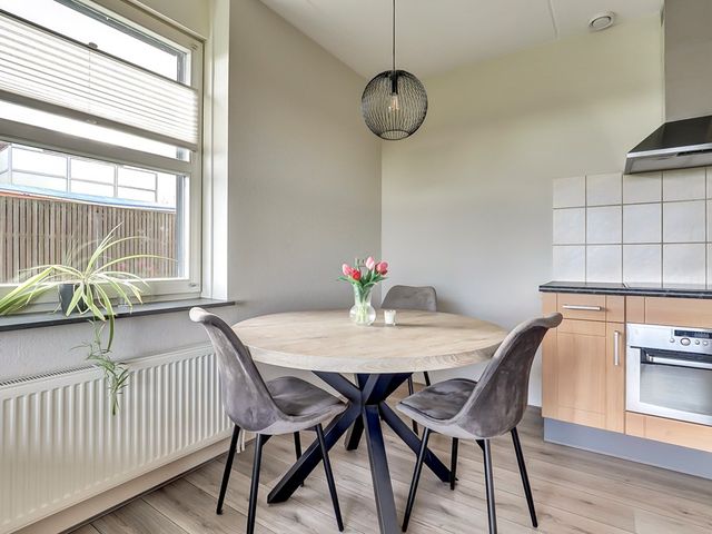 Diamantslijper 16, Zeewolde