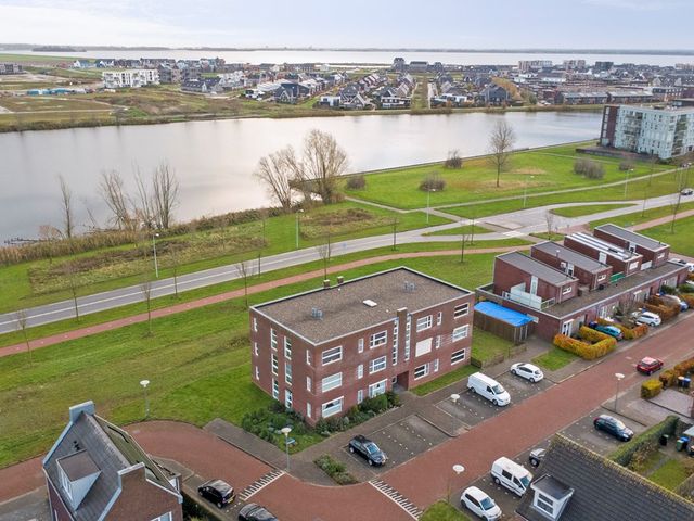 Diamantslijper 16, Zeewolde