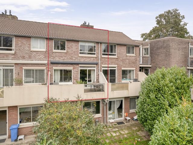 Sara Burgerhartsingel 93, Amersfoort