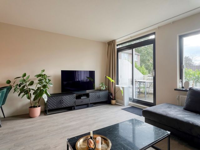 Sara Burgerhartsingel 93, Amersfoort