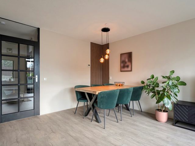 Sara Burgerhartsingel 93, Amersfoort