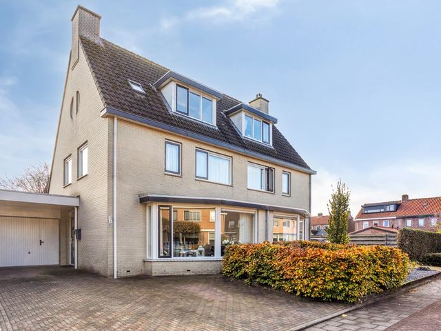 Vuurvlinderronde 4, Veenendaal