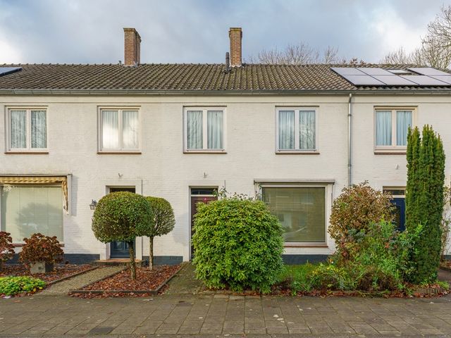 St Petrus Canisiuslaan 6, Eindhoven