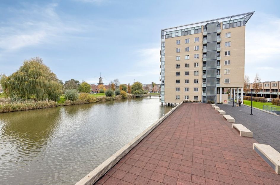 Joop den Uyllaan 105