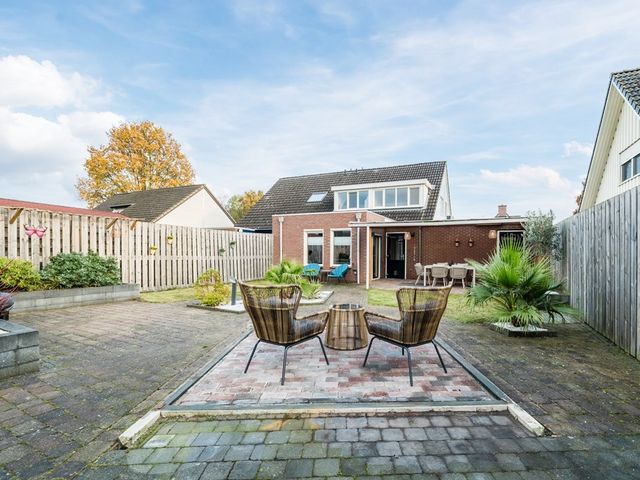 Waterkant 47, Oude Pekela