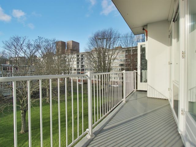 Crack-State 80, Amsterdam