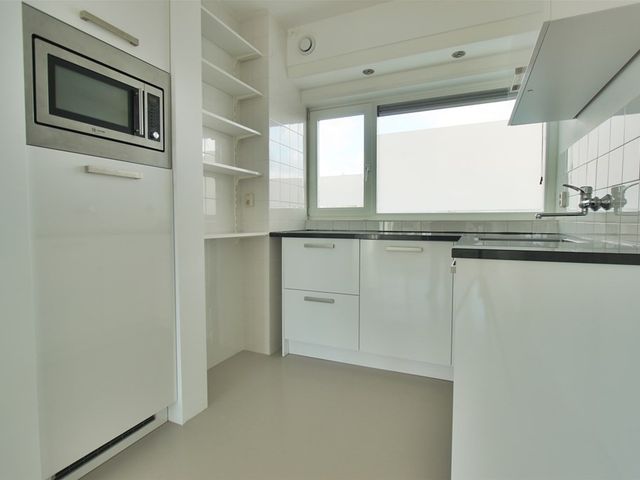 Crack-State 80, Amsterdam