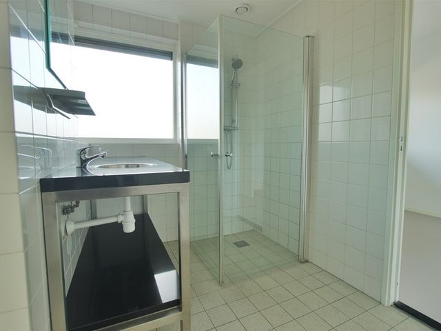 Crack-State 80, Amsterdam