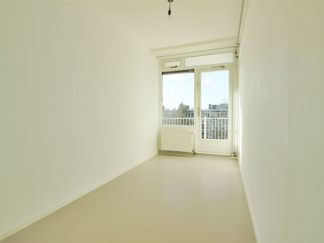 Crack-State 80, Amsterdam