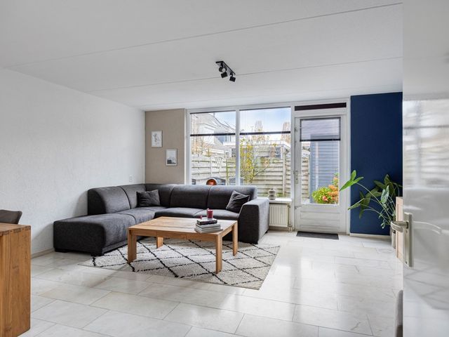 Ballade 77, Zwijndrecht