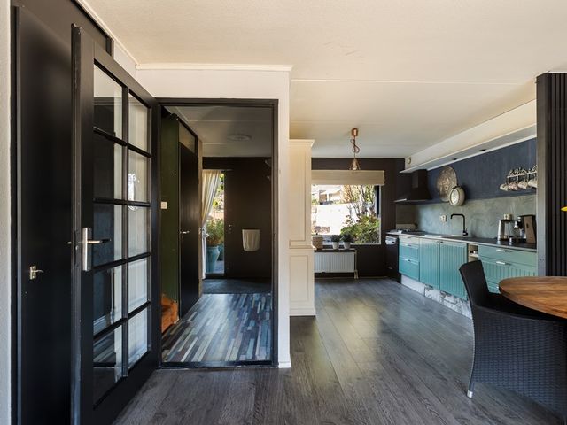 Rietvelddreef 9, Barendrecht