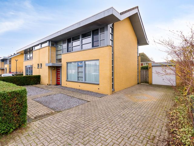 Oldengaerde 38, Lelystad