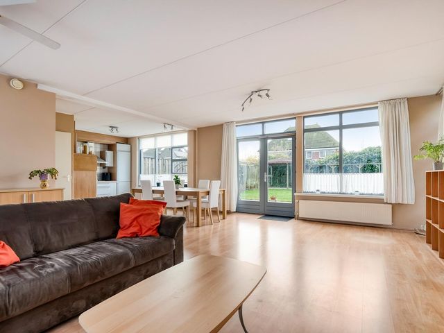 Oldengaerde 38, Lelystad