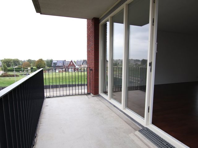 Harriët Freezerhof 29, 's-Gravenhage