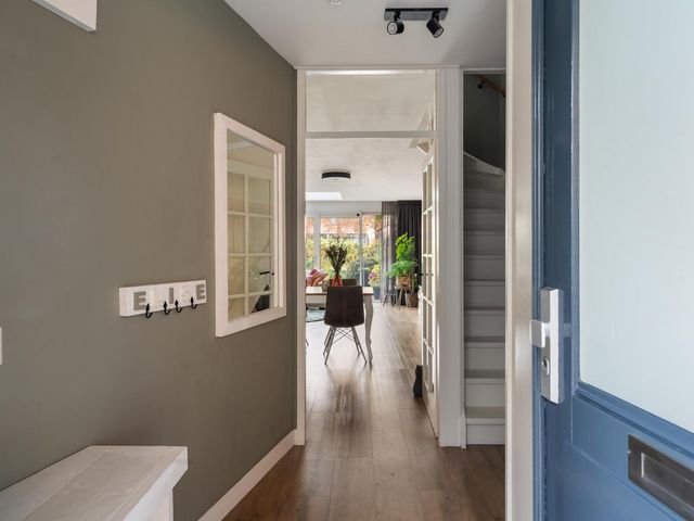 Marineblauw 155, Zoetermeer