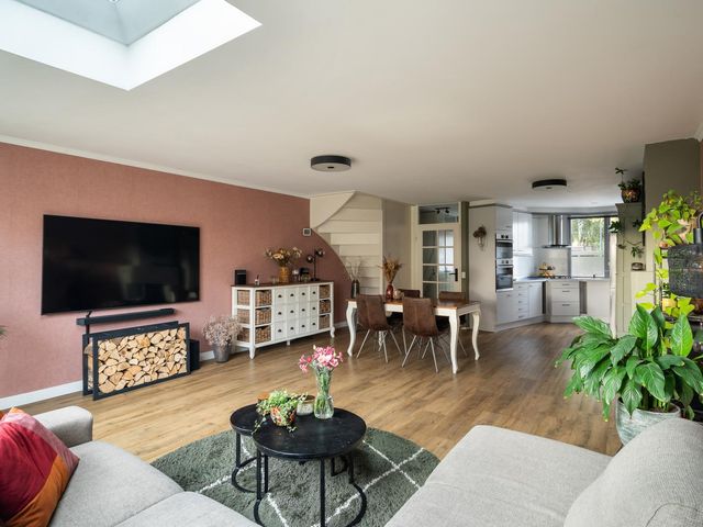 Marineblauw 155, Zoetermeer