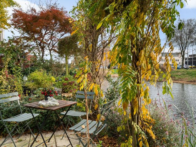 Marineblauw 155, Zoetermeer