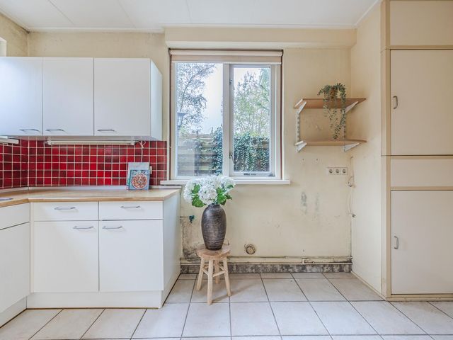 Kasteelstraat 27, Philippine