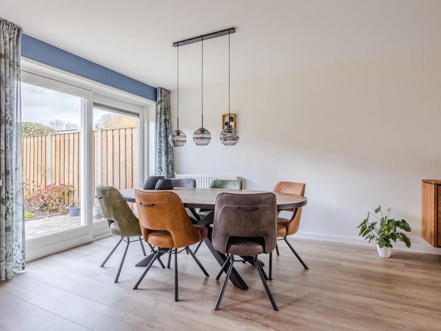 Markiezenstraat 8, Philippine