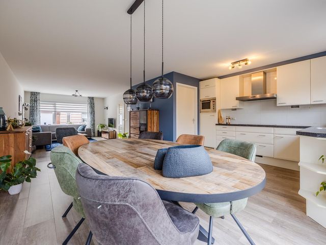 Markiezenstraat 8, Philippine