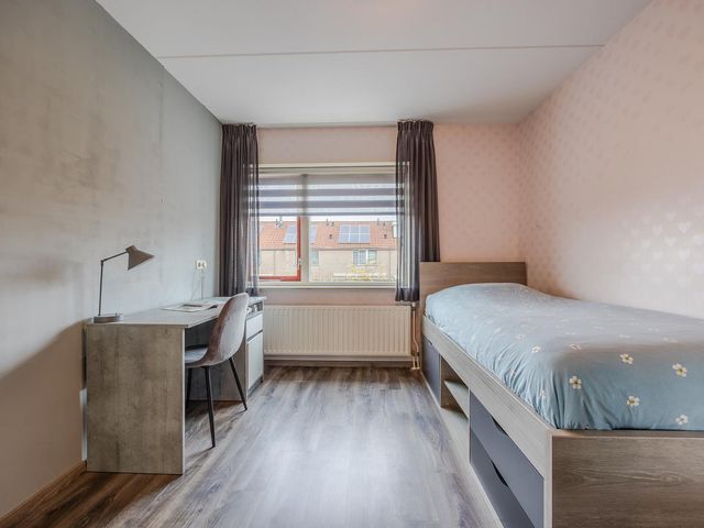 Markiezenstraat 8, Philippine