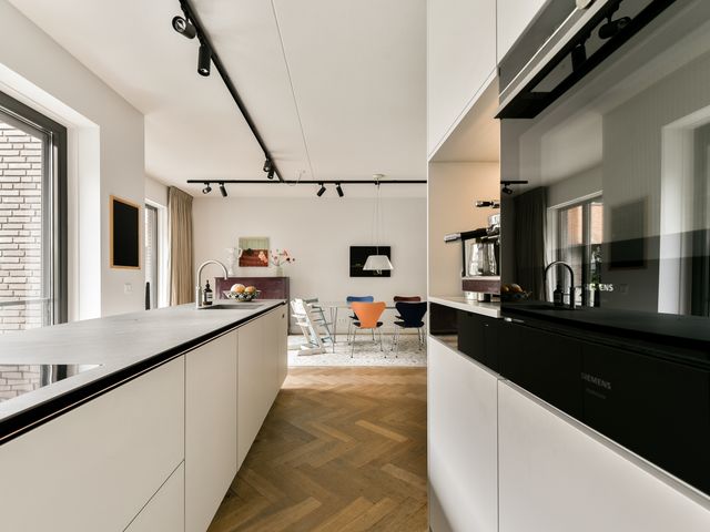 Revaleiland 425, Amsterdam