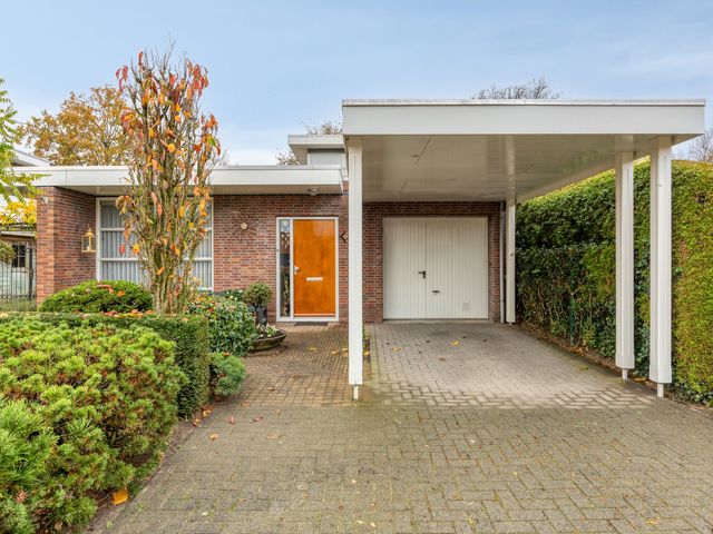 Neptunus 4, Schijndel