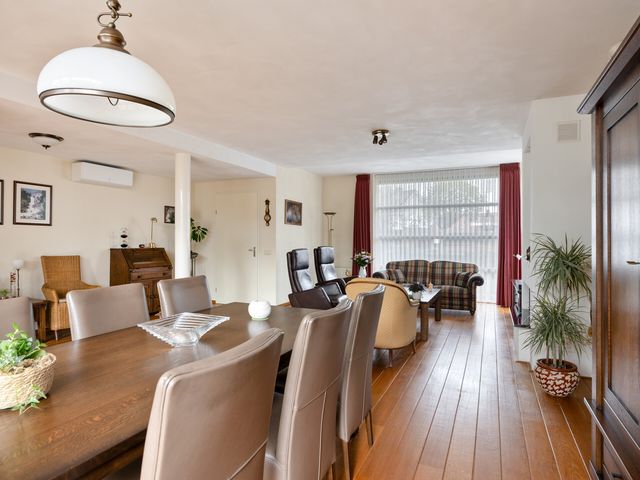 Neptunus 4, Schijndel