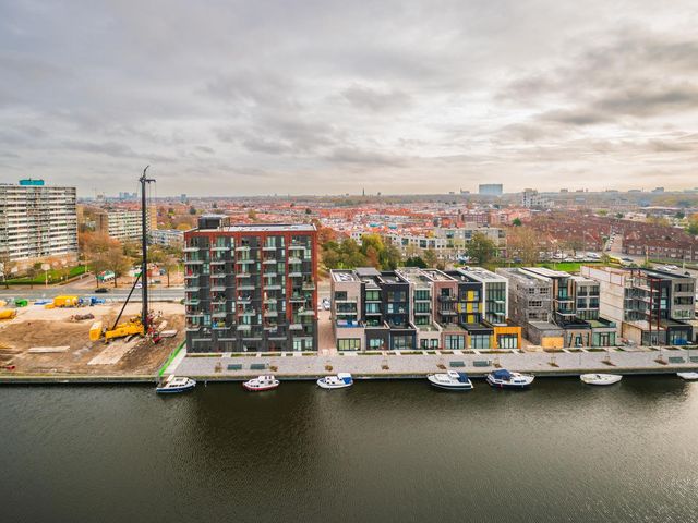 Waldorpstraat 1702, 'S-Gravenhage