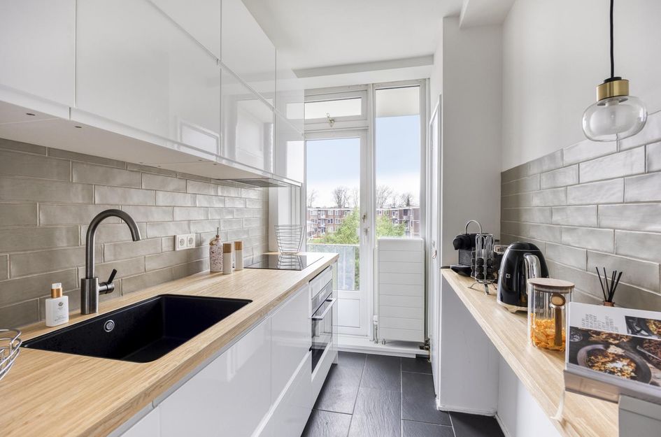 Jhr. De Savornin Lohmanstraat 36