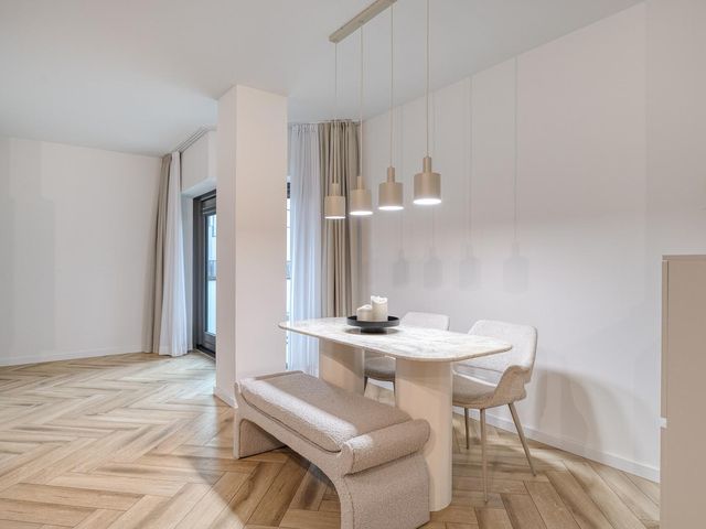 Burgemeester Elsenlaan 323F306, Rijswijk