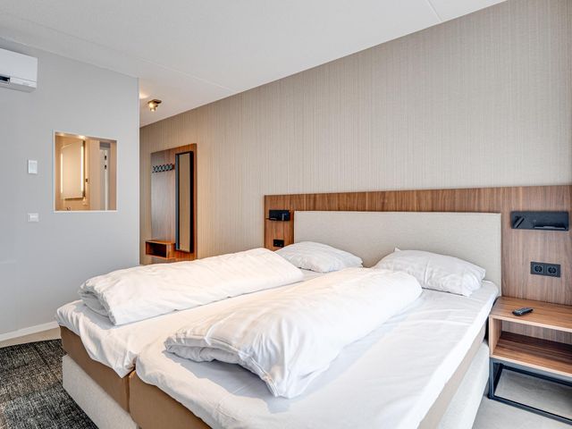 Westerweg 106, Ouddorp