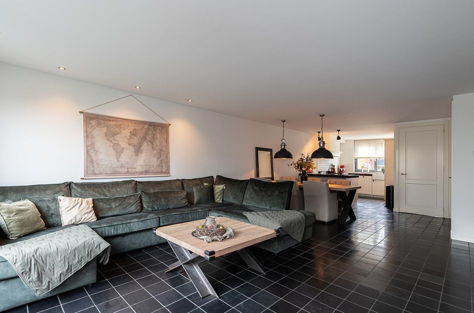 Ocker Repelaerstraat 22