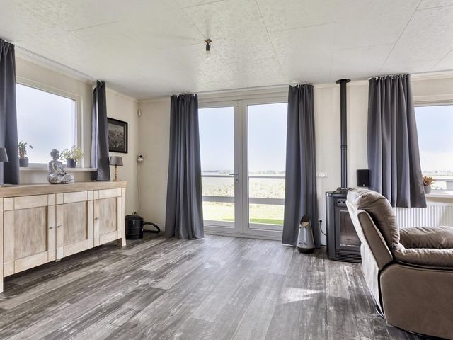 Stadsedijk 16, Oudemolen