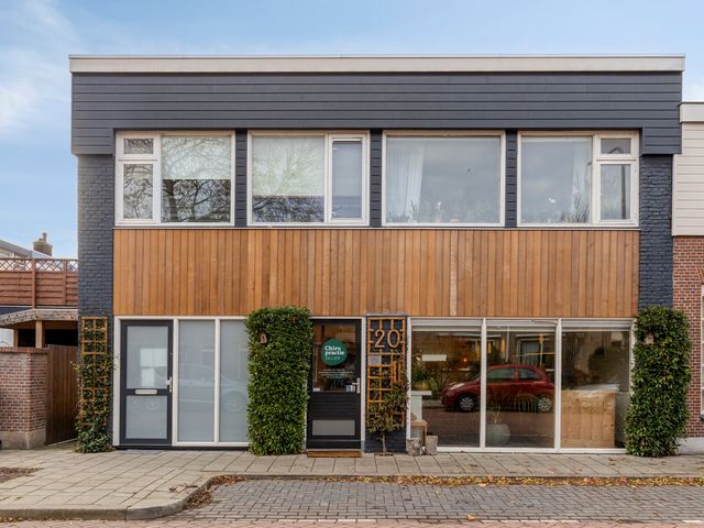 Emmastraat 20, De Lier