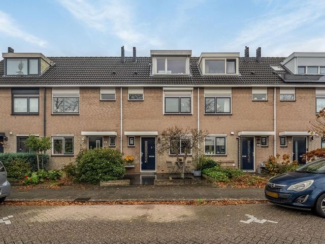 Van Foreestlaan 13, Barendrecht