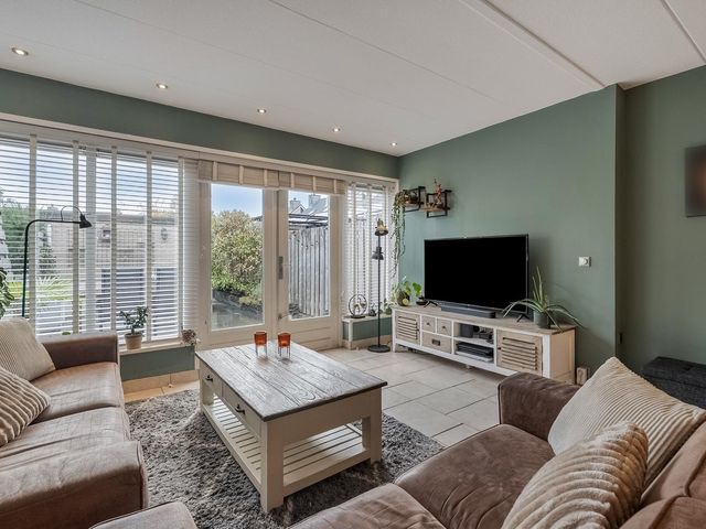 Van Foreestlaan 13, Barendrecht