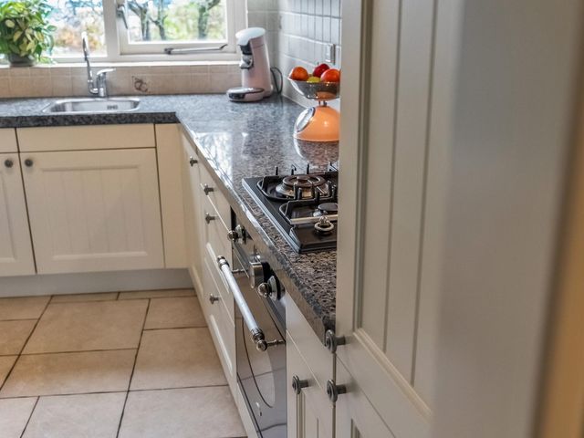 Van Foreestlaan 13, Barendrecht