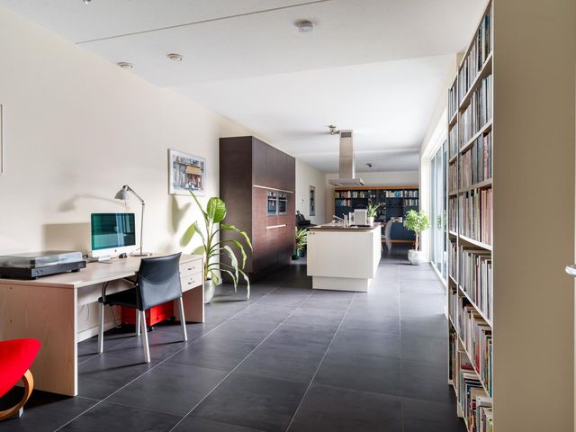 Formosa 24, Zoetermeer