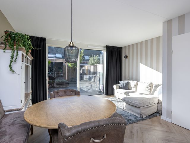 Spoorbaan 37, Hellevoetsluis