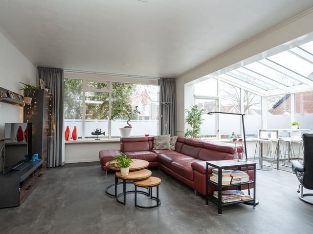 Noordwester 17, Den Burg