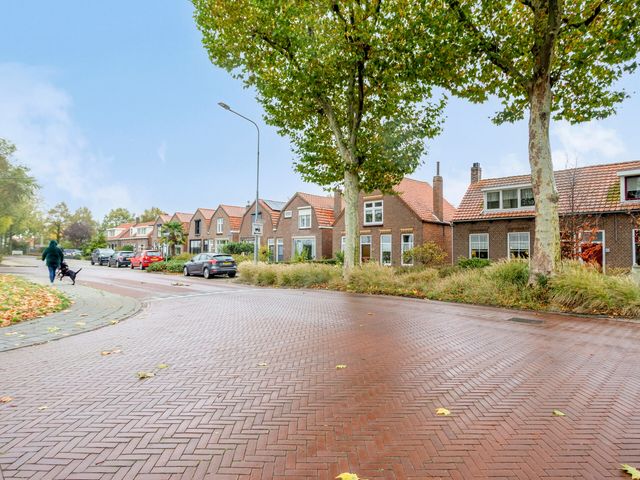 Oude Rijksweg 82, Nieuw- En Sint Joosland