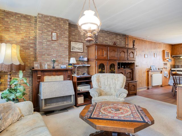 Oude Rijksweg 82, Nieuw- En Sint Joosland