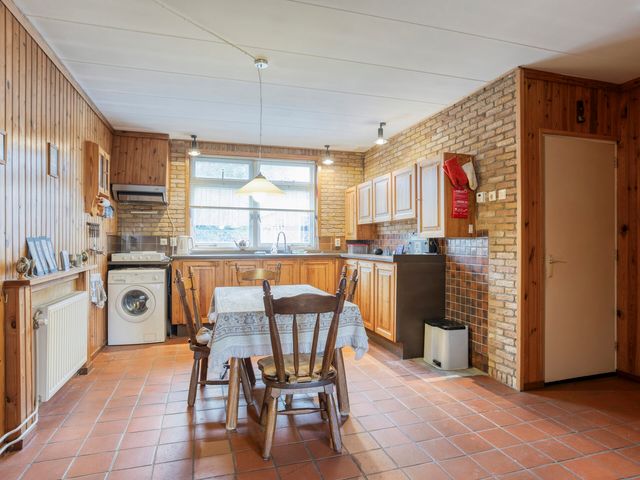 Oude Rijksweg 82, Nieuw- En Sint Joosland