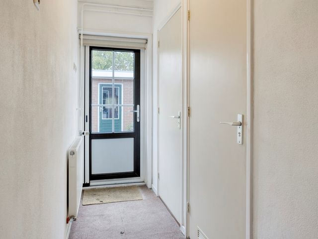 Oude Rijksweg 82, Nieuw- En Sint Joosland