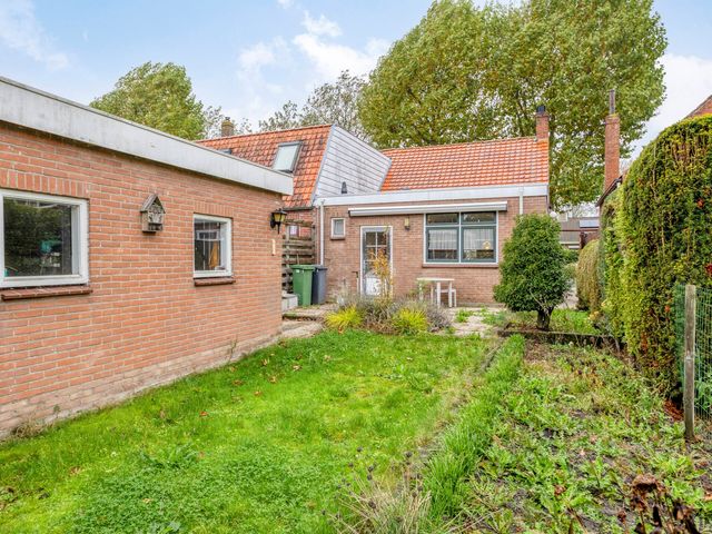 Oude Rijksweg 82, Nieuw- En Sint Joosland