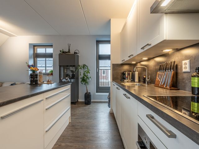 Maalsteen 17, Zuidland