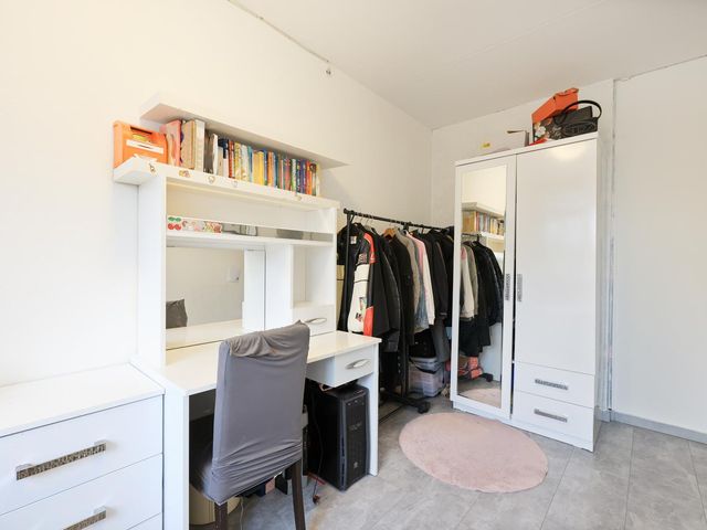 Midscheeps 19, Amsterdam